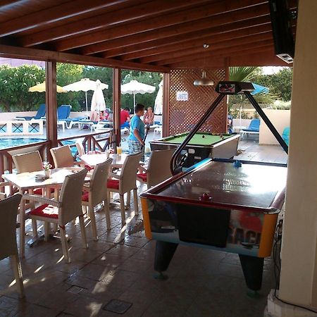 Summer Memories Aparthotel Pefki  Екстер'єр фото