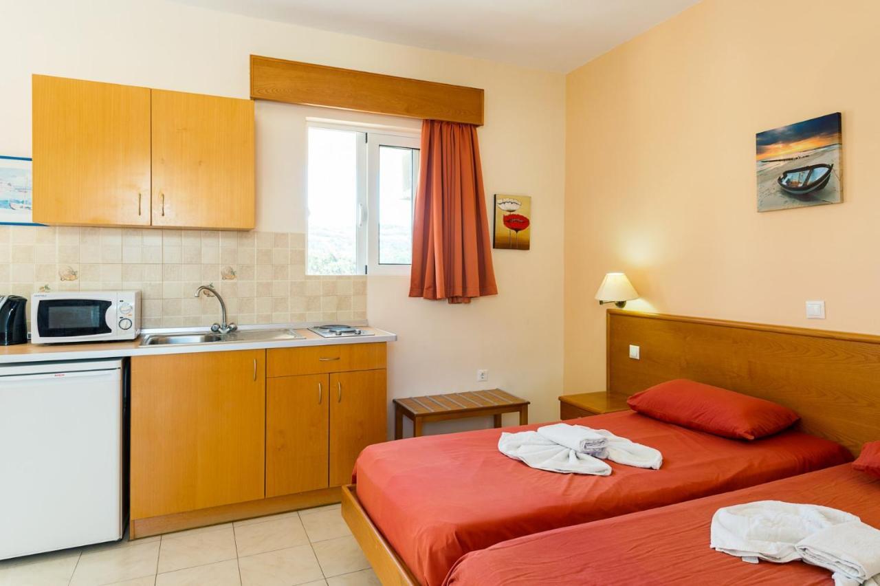 Summer Memories Aparthotel Pefki  Екстер'єр фото